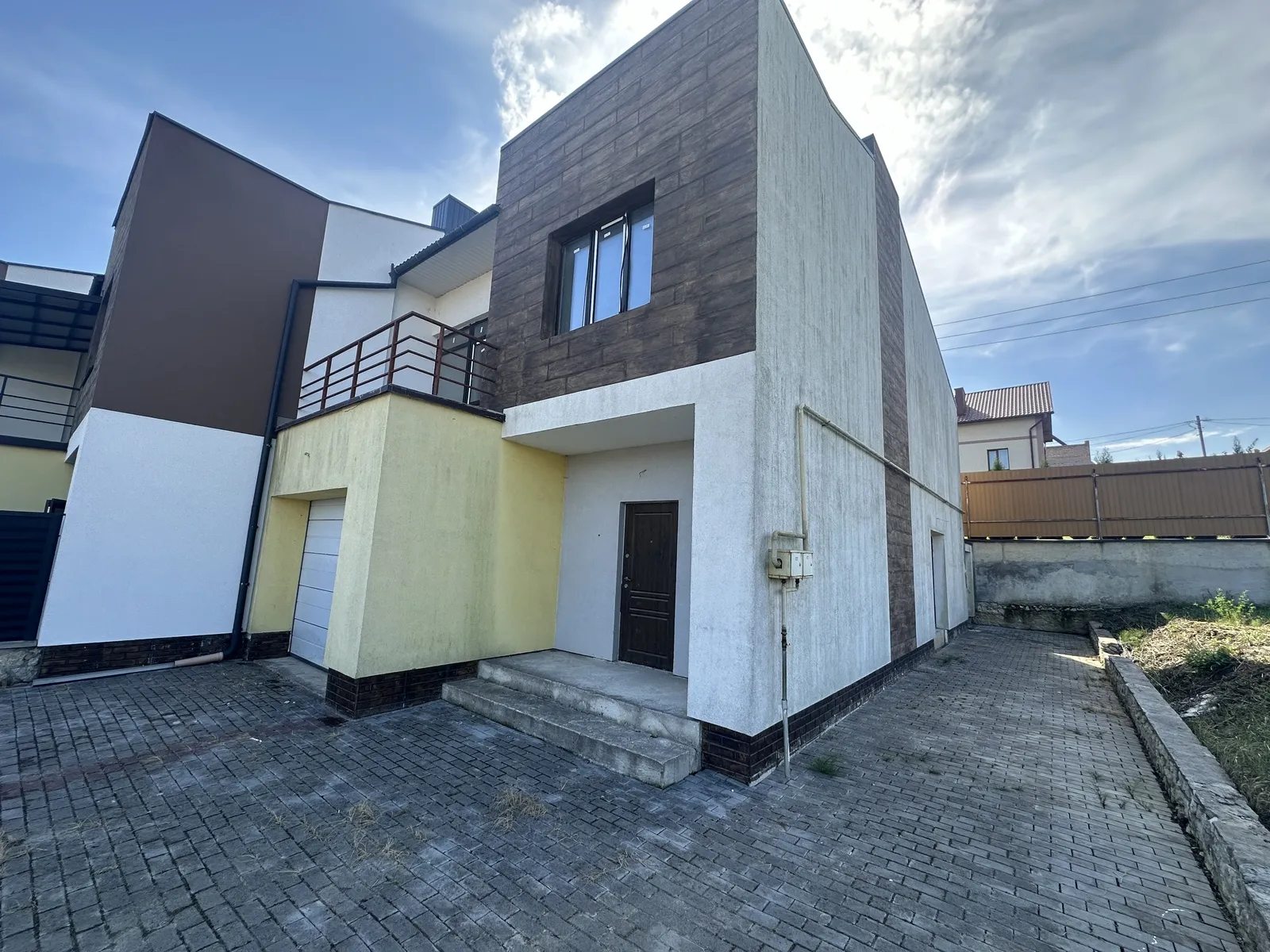 House for sale 1372 m², 2 floors. 20, N.Yaremchuka , Petrykov. 