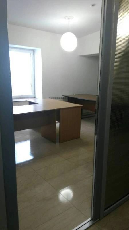 Office for sale 12 m², 1st fl./3 floors. Hoholya ul., Dnipro. 