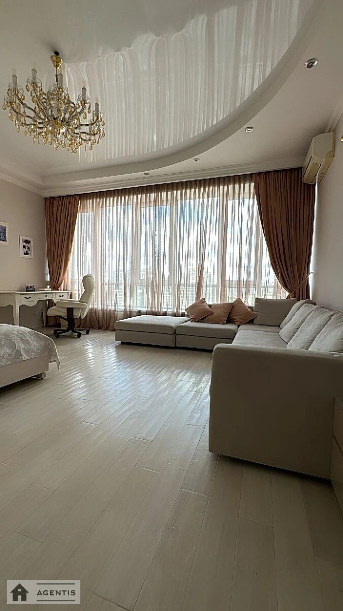 Apartment for rent 3 rooms, 110 m², 20th fl./25 floors. Vasylya Tyutyunnyka vul. Anri Barbyusa, Kyiv. 