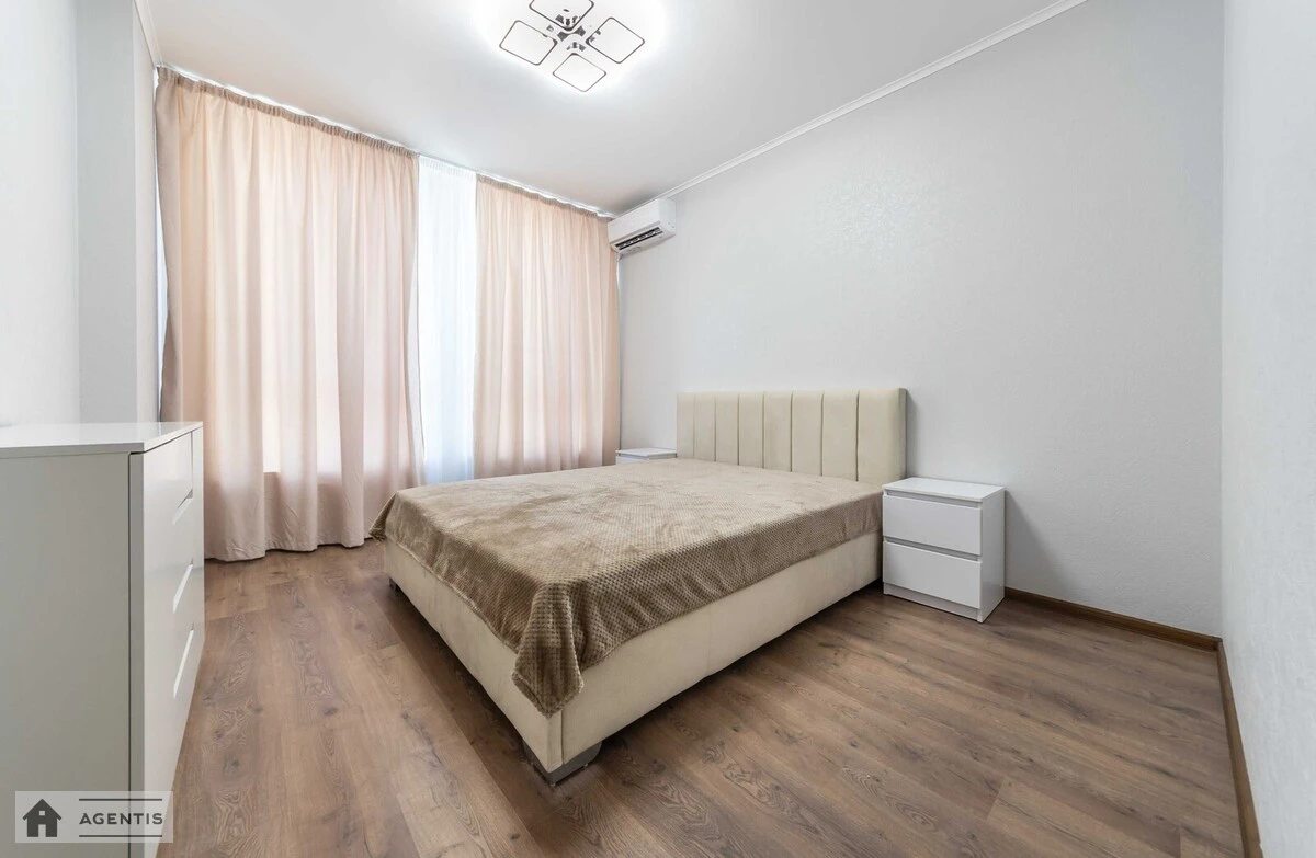 Здам квартиру 2 кімнати, 62 m², 12 пов./16 поверхів. 65, Берестейський просп. (Перемоги), Київ. 