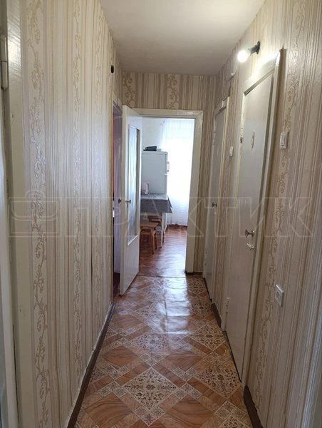 Apartments for sale 2 rooms, 52 m². Myru 56 , Chernihiv. 