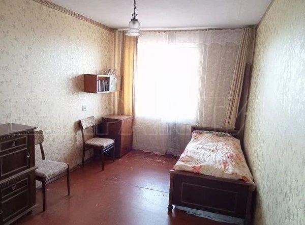 Apartments for sale 2 rooms, 492 m². Samostrova vul. 11, Chernihiv. 