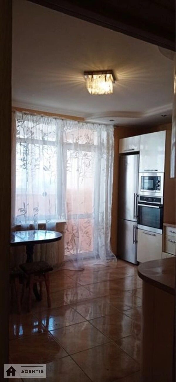 Apartment for rent 3 rooms, 100 m², 4th fl./20 floors. 2, Oleny Pchilky vul., Kyiv. 