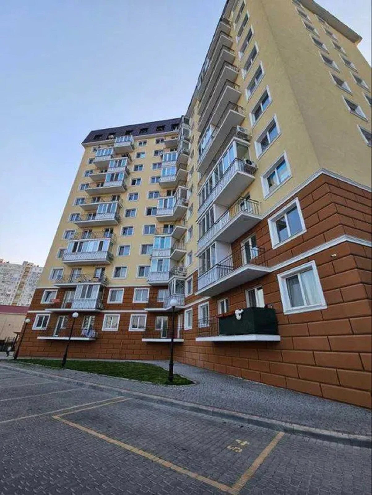 Продаж квартири 1 кімната, 41 m², 5 пов./12 поверхів. 100, Люстдорфская Дорога , Одеса. 