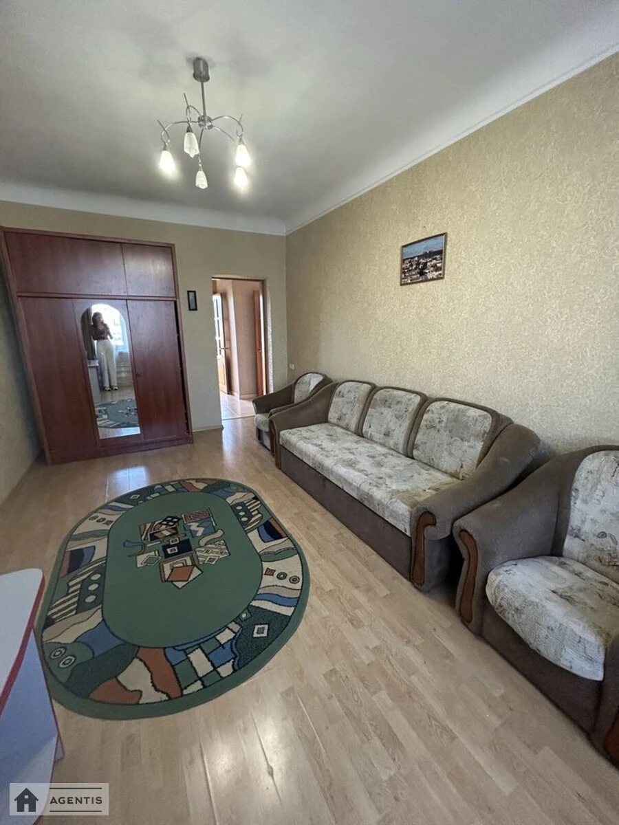 Apartment for rent 2 rooms, 60 m², 6th fl./8 floors. 8, Lesi Ukrayinky 8, Kyiv. 