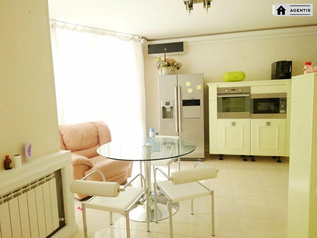 Apartment for rent 1 room, 53 m², 14th fl./22 floors. 19, Dniprovs'ka embankment 19, Kyiv. 