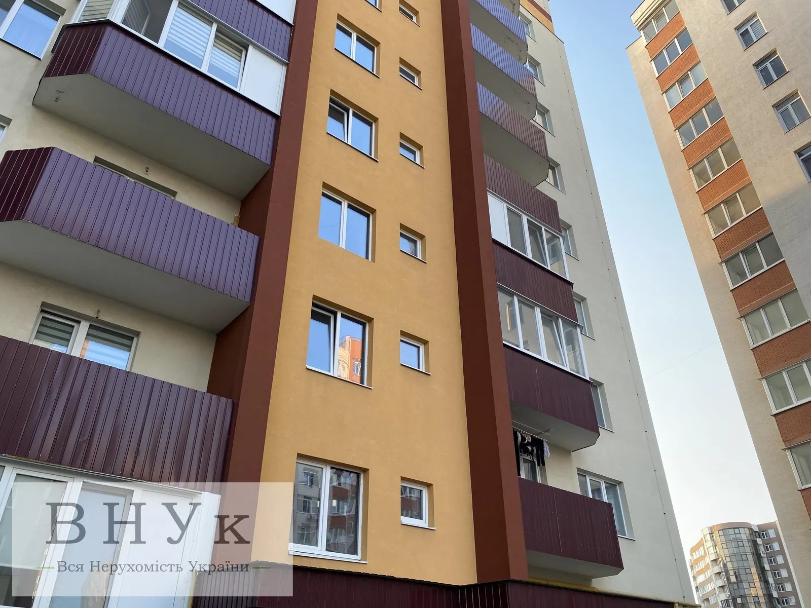 Продаж квартири 3 кімнати, 75 m², 9 пов./9 поверхів. Смакули , Тернопіль. 