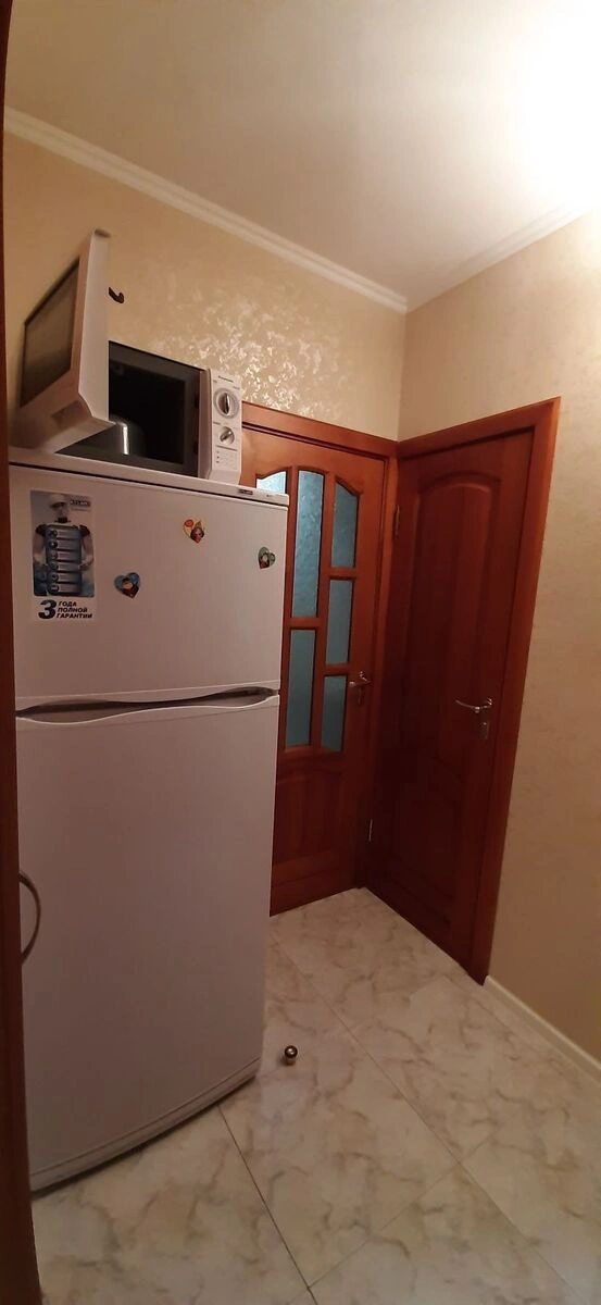 Сдам квартиру 2 комнаты, 55 m², 7 эт./16 этажей. Червоної Калини просп. (Володимира Маяковського), Киев. 