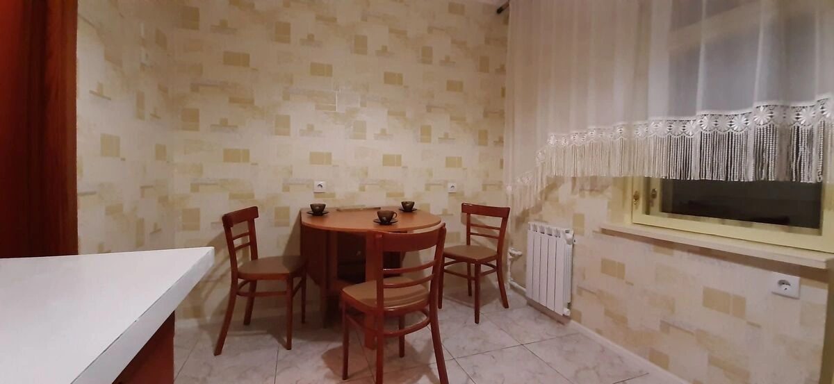 Apartment for rent 2 rooms, 55 m², 7th fl./16 floors. Chervonoyi Kalyny prosp. Volodymyra Mayakovskoho, Kyiv. 