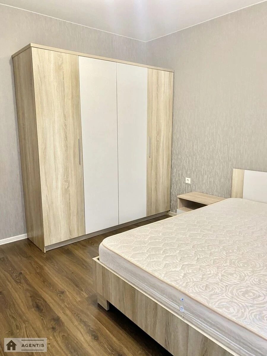 Здам квартиру 2 кімнати, 73 m², 17 пов./25 поверхів. 16, Воскресенська 16, Київ. 