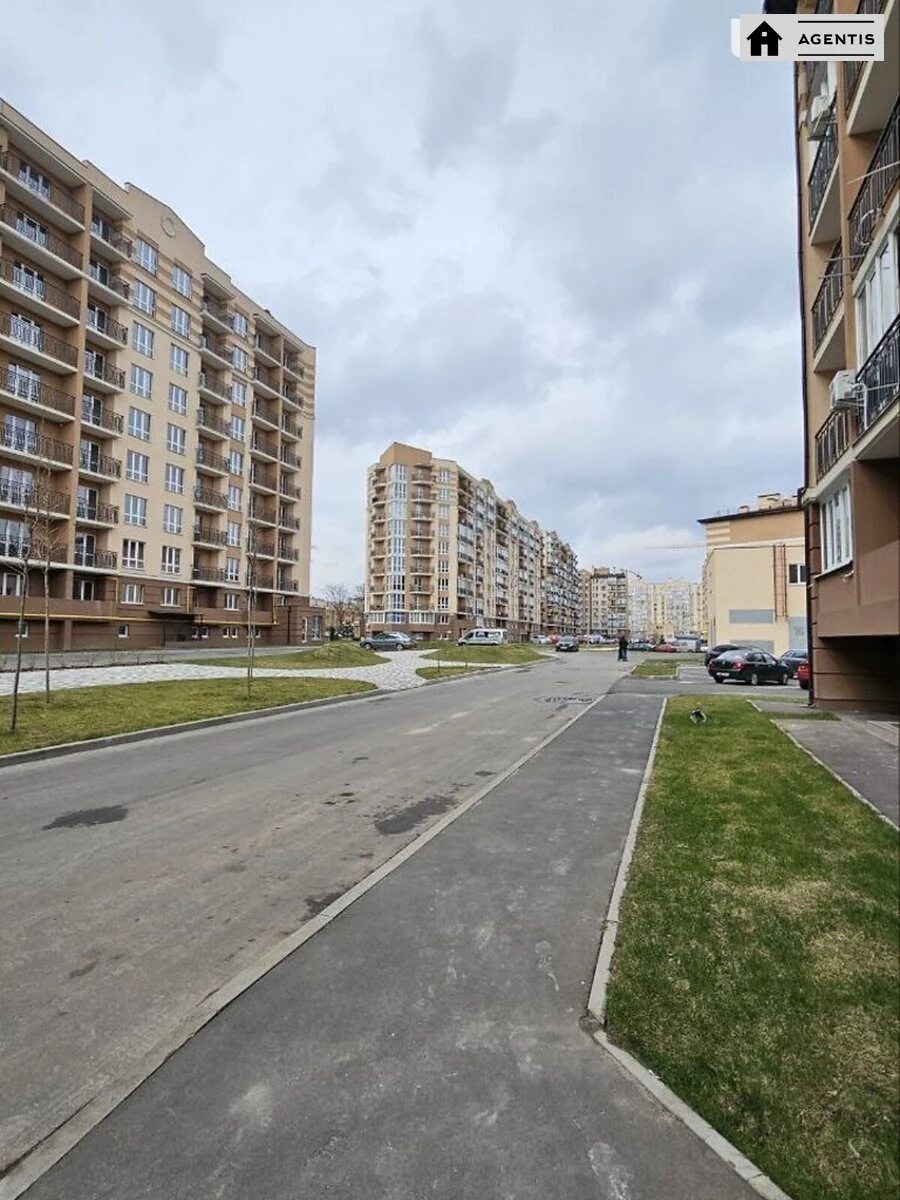 Здам квартиру 2 кімнати, 65 m², 1 пов./10 поверхів. 27, Метрологічна 27, Київ. 