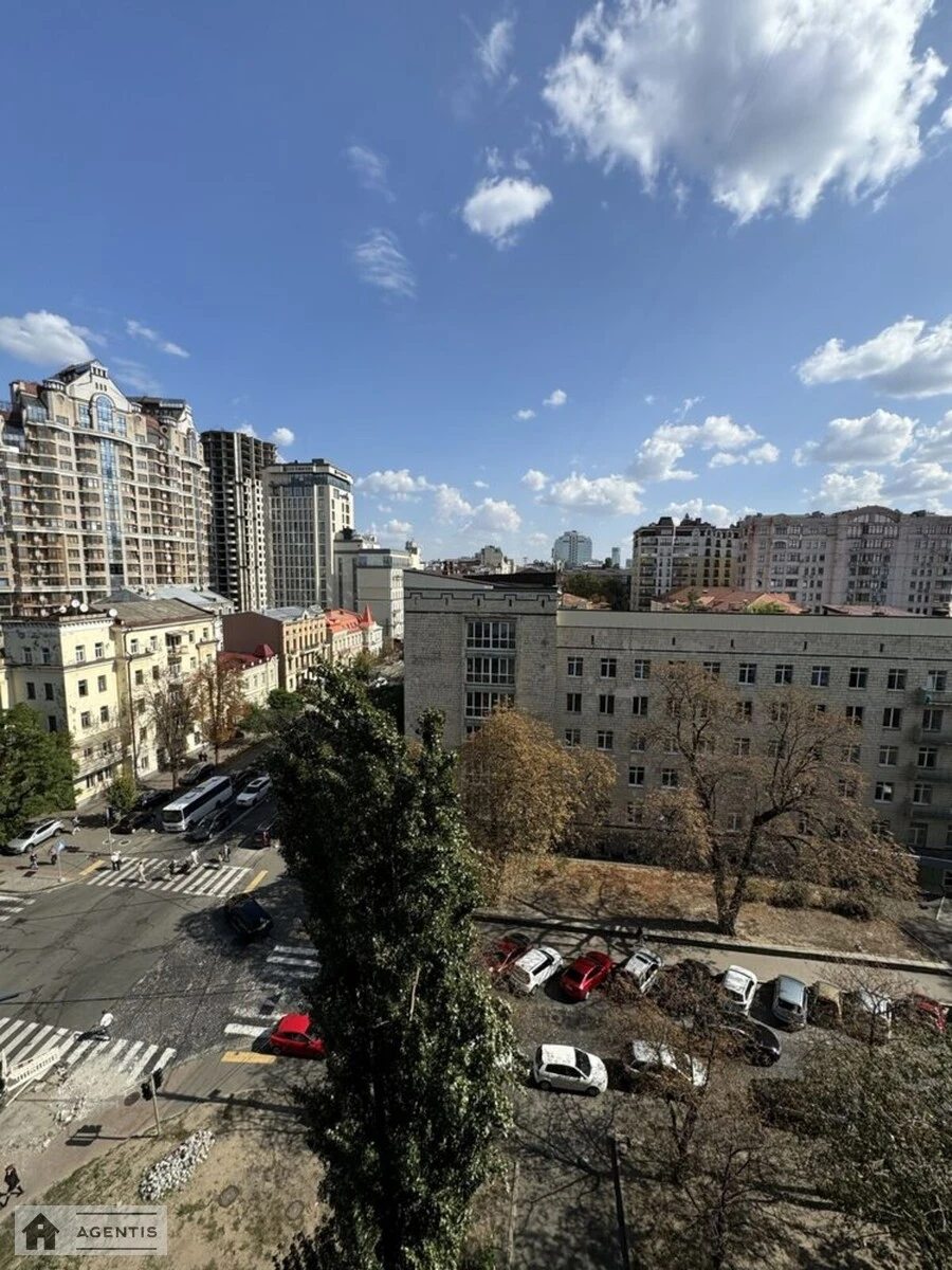 Apartment for rent 2 rooms, 54 m², 8th fl./16 floors. 39, Bohdana Khmelnytskoho vul., Kyiv. 