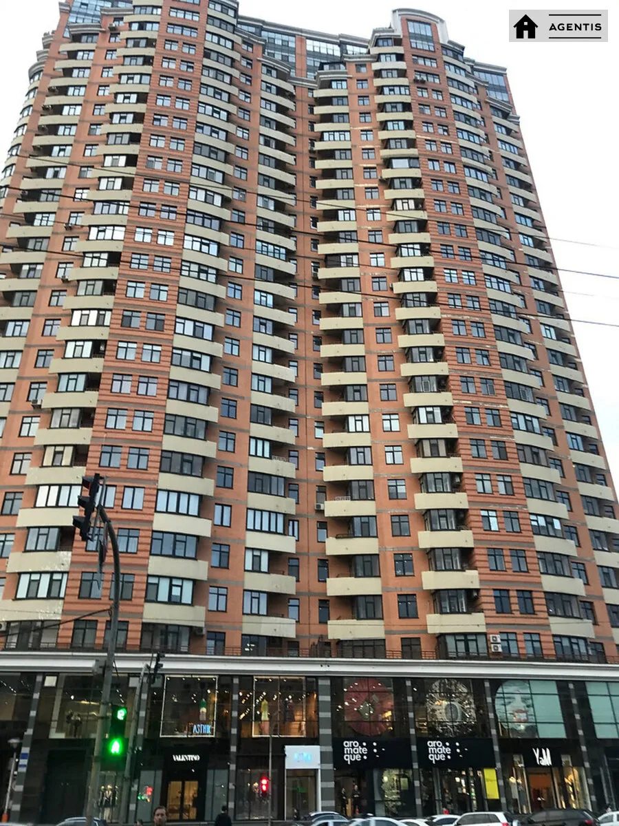 Сдам квартиру 3 комнаты, 100 m², 16 эт./27 этажей. 7, Леси Украинки 7, Киев. 