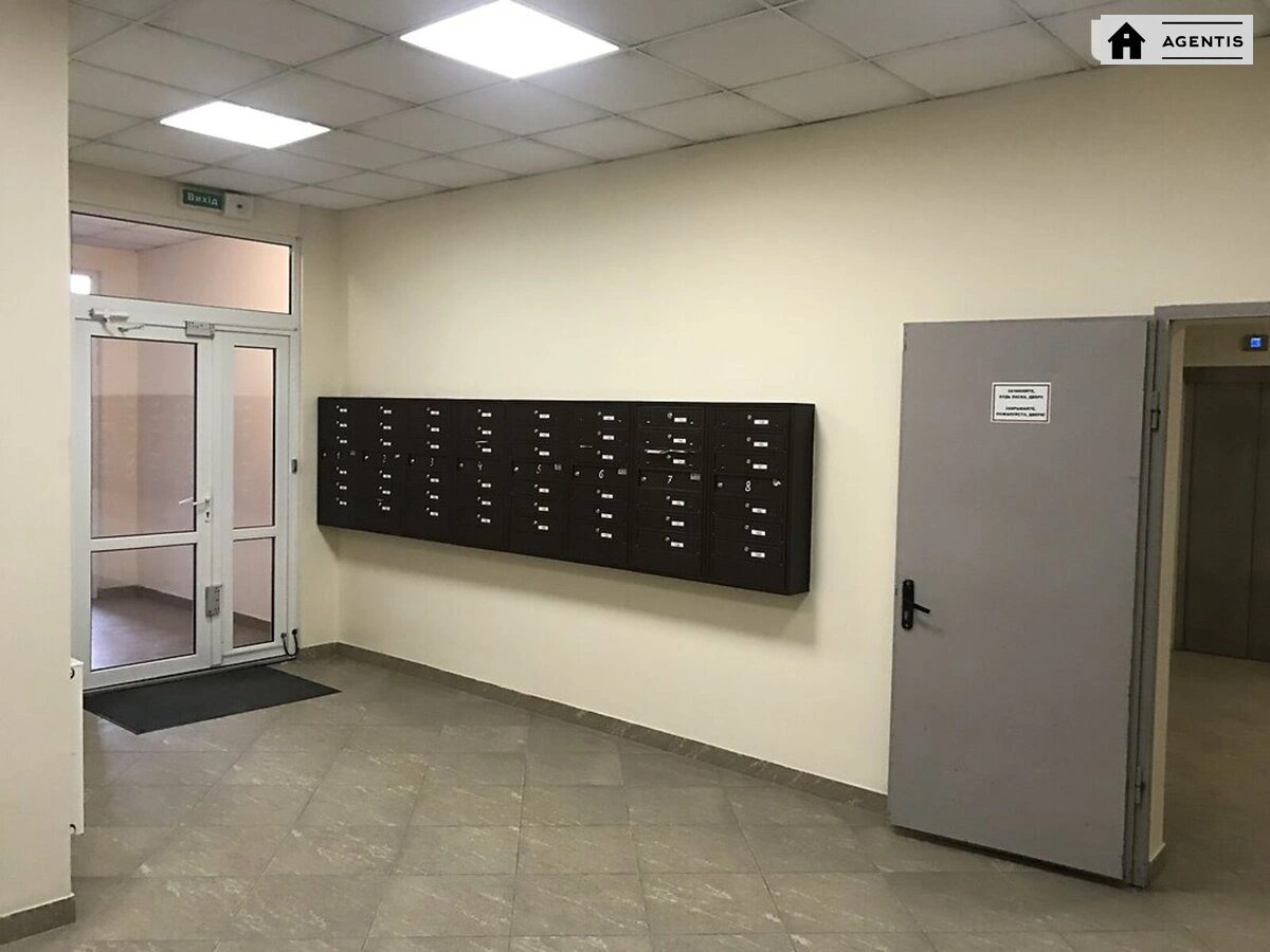 Здам квартиру 3 кімнати, 100 m², 16 пов./27 поверхів. 7, Лесі Українки 7, Київ. 