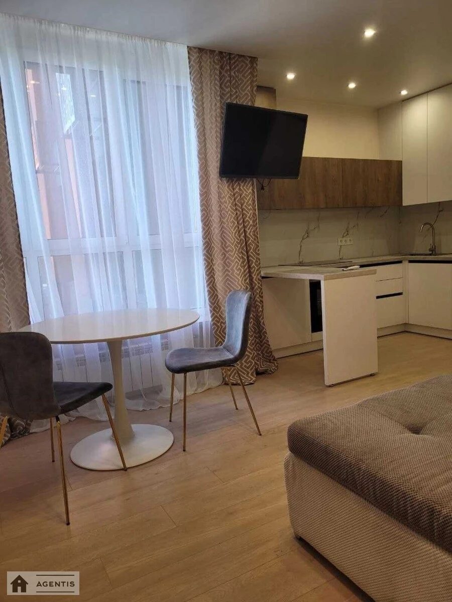 Сдам квартиру 1 комната, 34 m², 22 эт./25 этажей. 27, Набережно-Рибальська вул., Киев. 