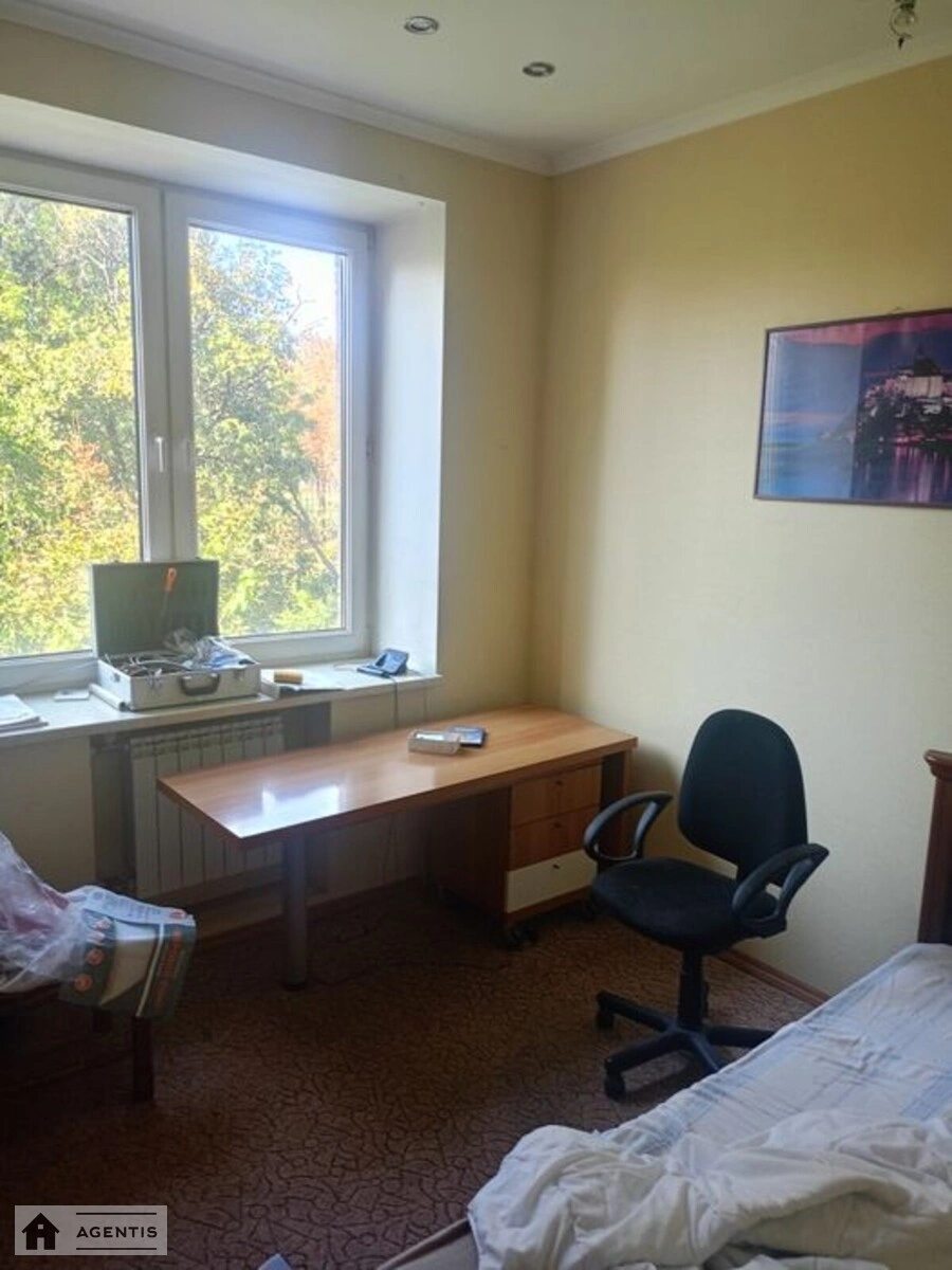 Apartment for rent 5 rooms, 150 m², 3rd fl./5 floors. 22, Laboratorniy 22, Kyiv. 