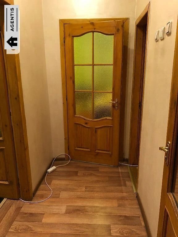 Здам квартиру 1 кімната, 37 m², 2 пов./16 поверхів. 12, Олега Ольжича вул., Київ. 