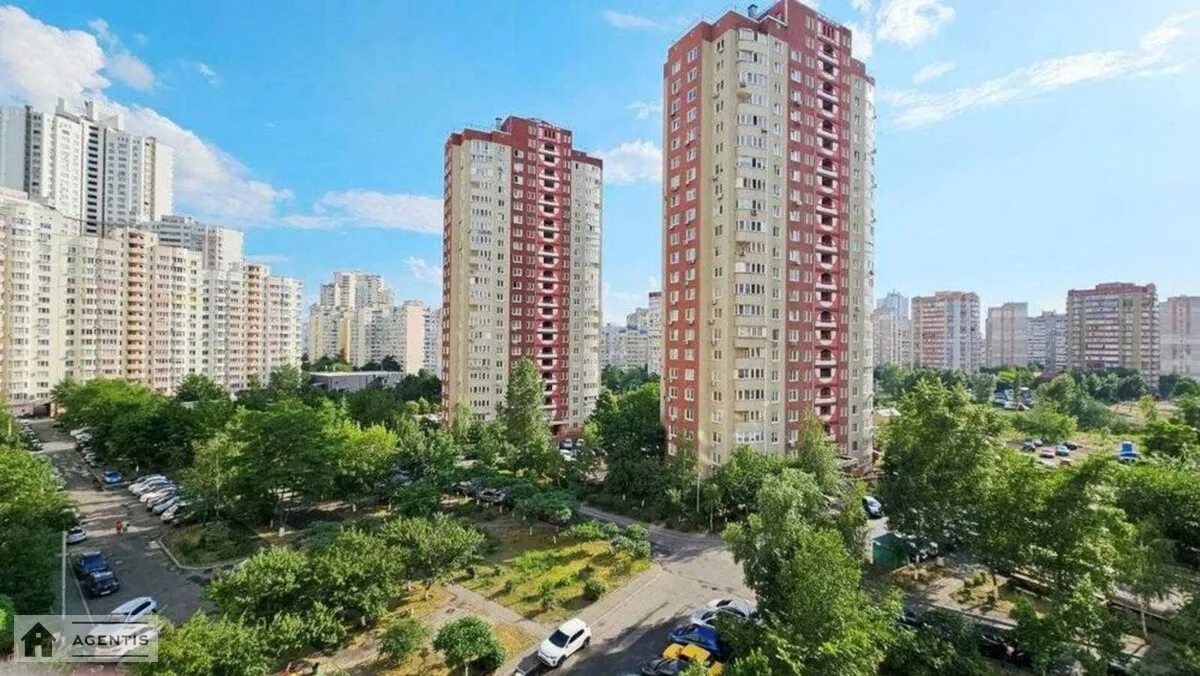 Здам квартиру 4 кімнати, 132 m², 7 пов./16 поверхів. Петра Григоренка просп., Київ. 