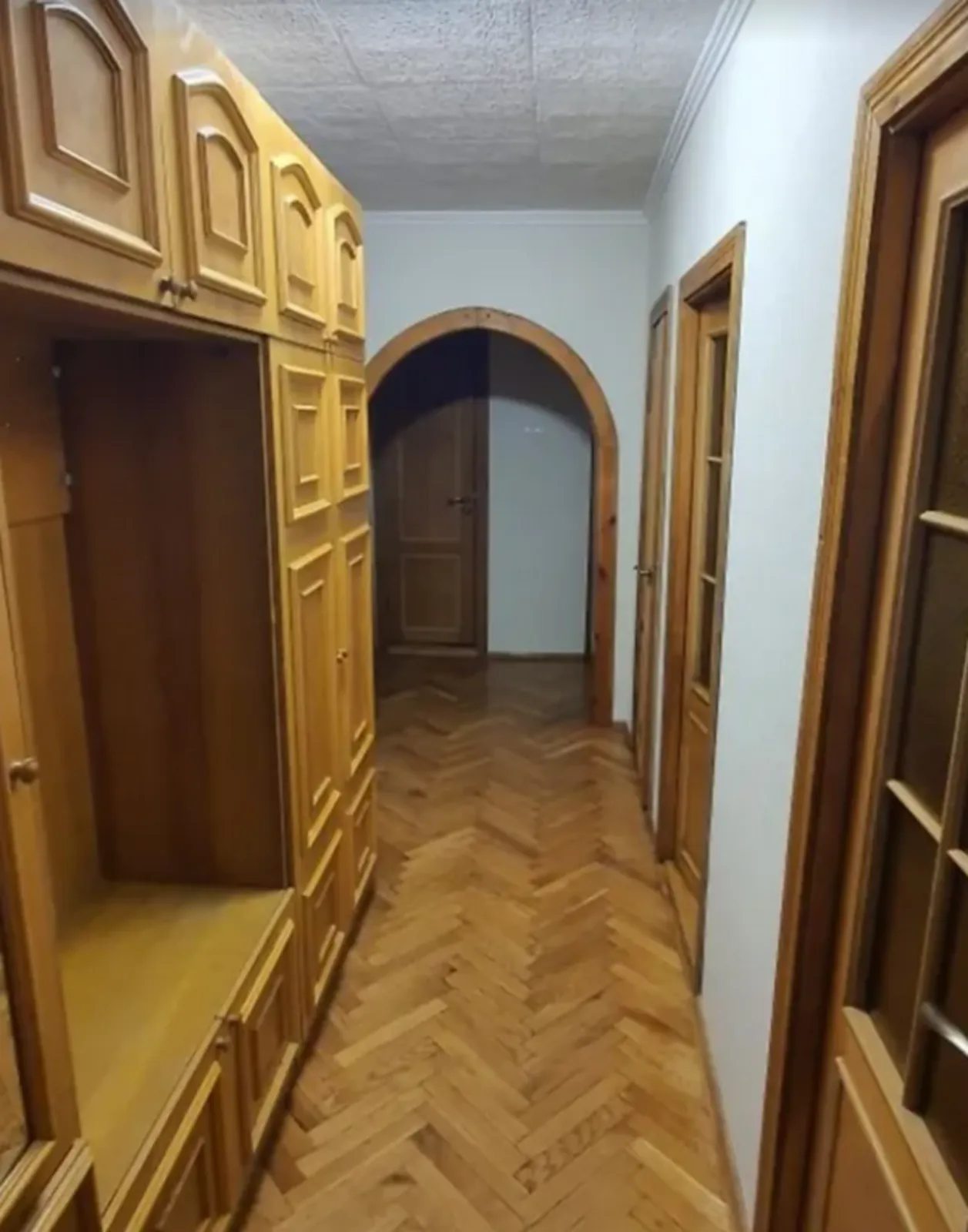 Apartments for sale 3 rooms, 64 m², 9th fl./10 floors. Аляска, Ternopil. 