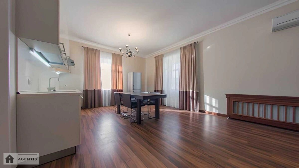 Apartment for rent 3 rooms, 120 m², 5th fl./6 floors. Hetmana Pavla Skoropadskoho vul. Lva Tolstoho, Kyiv. 