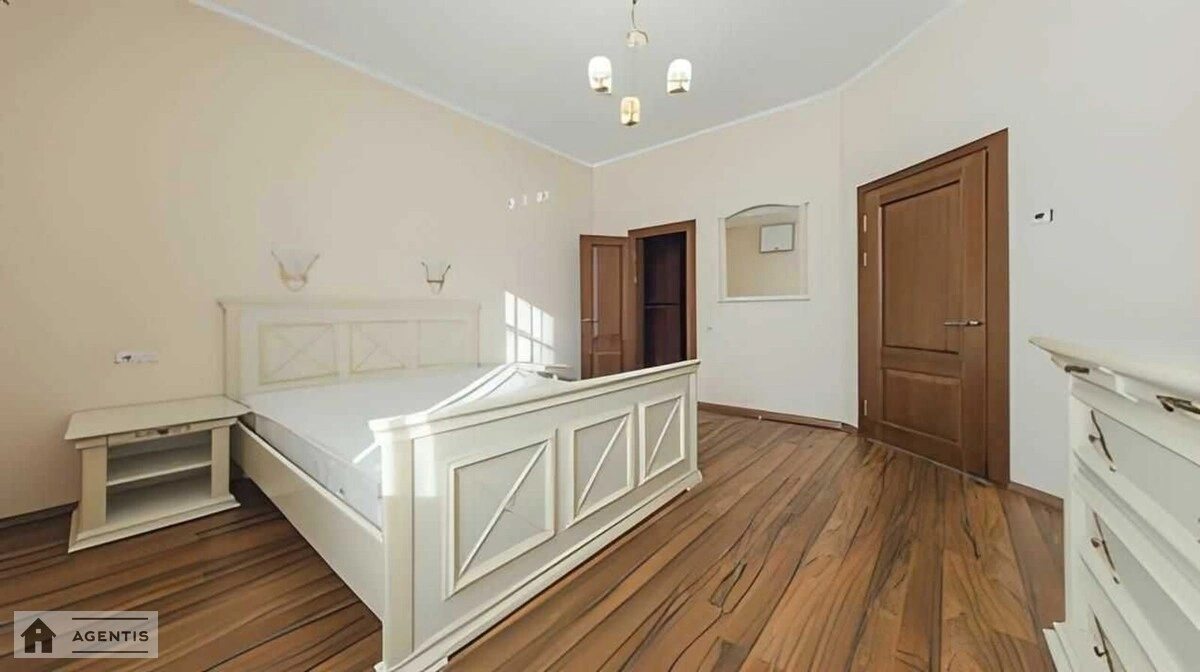 Apartment for rent 3 rooms, 120 m², 5th fl./6 floors. Hetmana Pavla Skoropadskoho vul. Lva Tolstoho, Kyiv. 