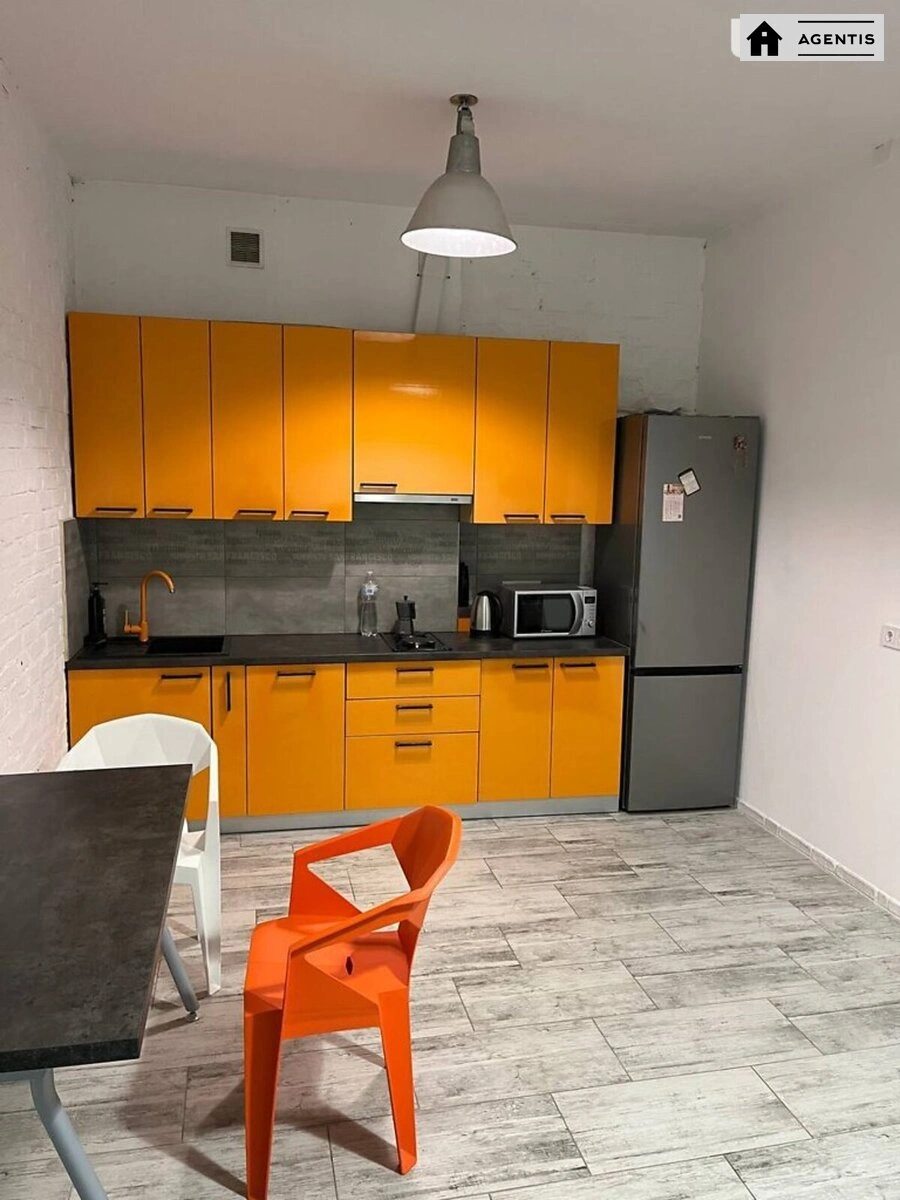 Здам квартиру 1 кімната, 57 m², 7 пов./9 поверхів. 53, Щекавицька 53, Київ. 