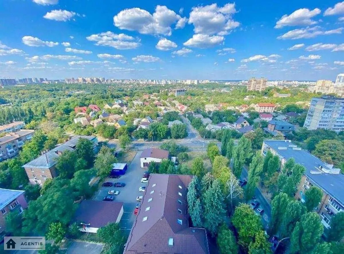 Здам квартиру 3 кімнати, 114 m², 15 пов./16 поверхів. Шевченківський район, Київ. 