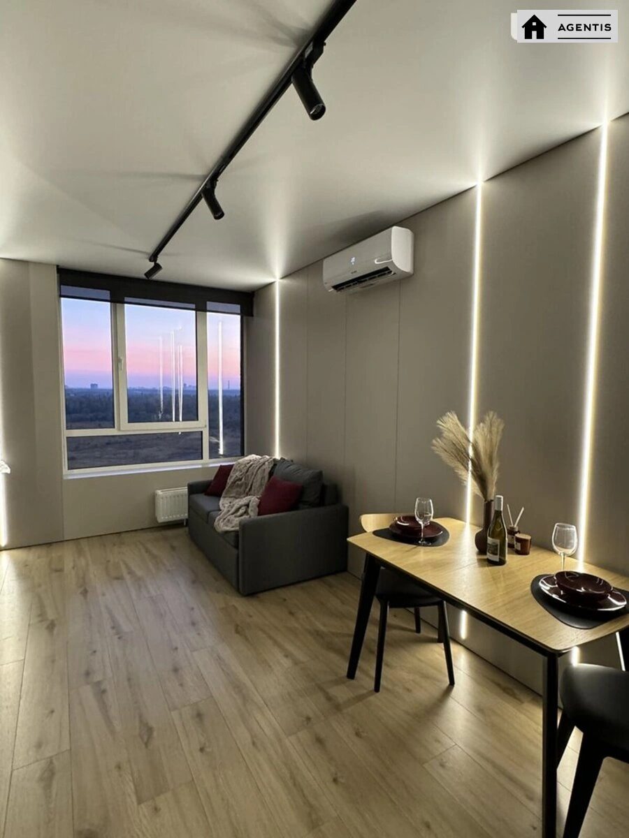 Сдам квартиру 1 комната, 42 m², 21 эт./25 этажей. 10, Олександра Олеся вул., Киев. 