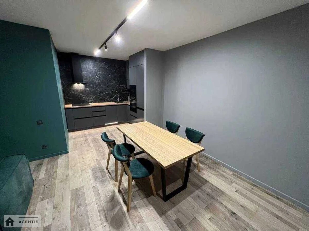 Сдам квартиру 2 комнаты, 43 m², 7 эт./16 этажей. 54, Тираспольская 54, Киев. 