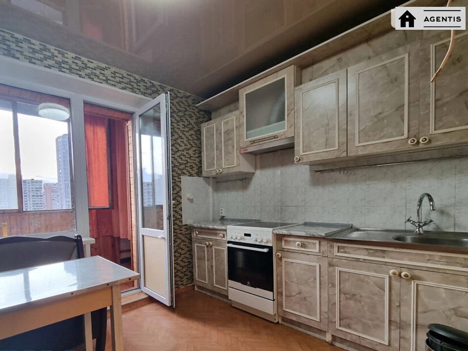 Здам квартиру 1 кімната, 38 m², 9 пов./16 поверхів. Олександра Мишуги вул., Київ. 