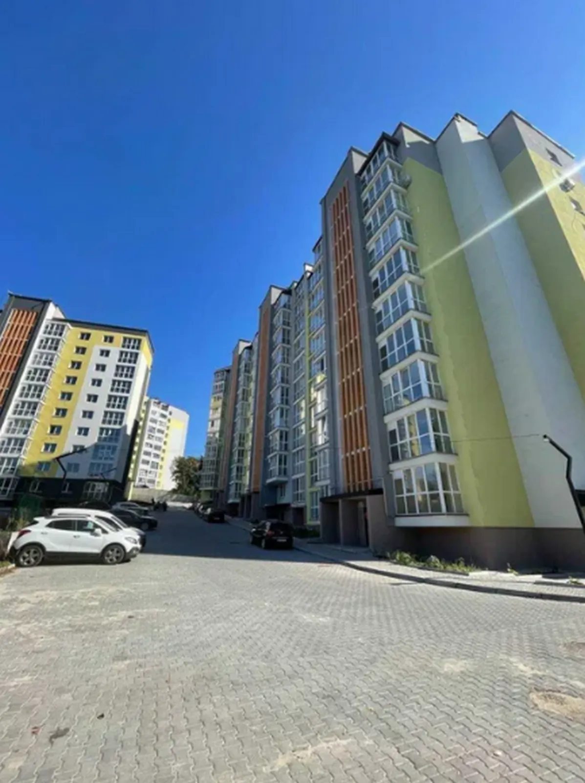 Apartments for sale 2 rooms, 74 m², 10th fl./10 floors. Аляска, Ternopil. 