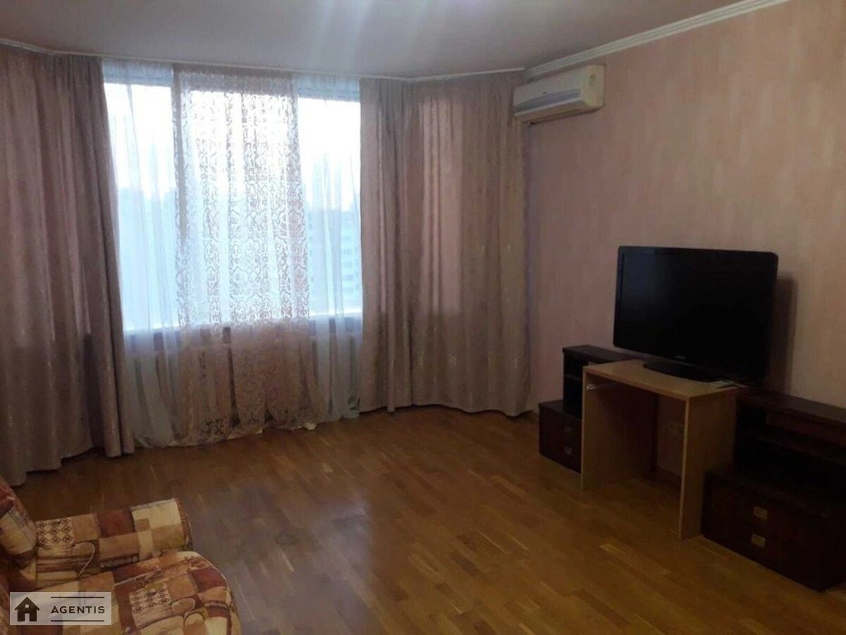 Apartment for rent 1 room, 52 m², 16th fl./16 floors. Darnytskyy rayon, Kyiv. 