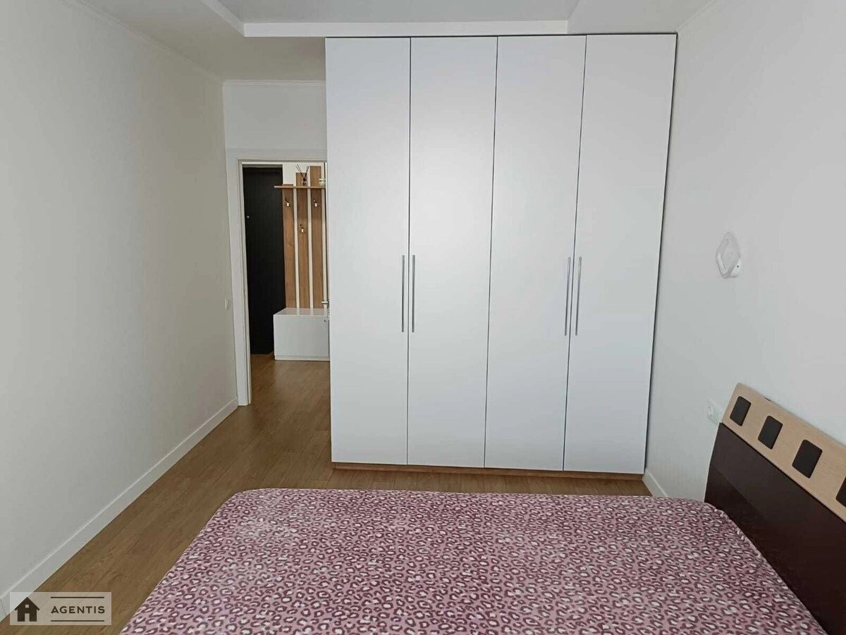 Сдам квартиру 1 комната, 45 m², 22 эт./25 этажей. 45, Правды 45, Киев. 