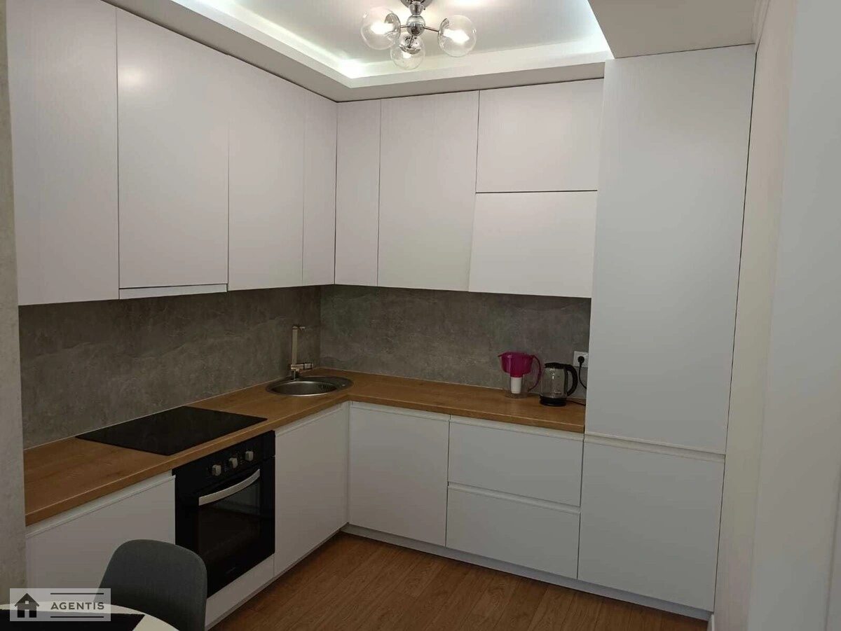 Сдам квартиру 1 комната, 45 m², 22 эт./25 этажей. 45, Правды 45, Киев. 