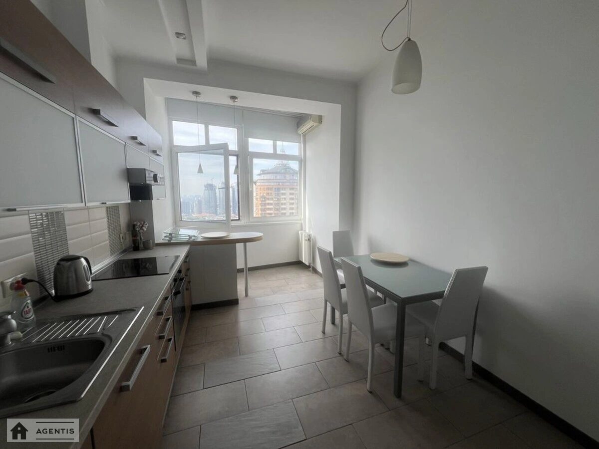 Сдам квартиру 2 комнаты, 77 m², 22 эт./25 этажей. 23, Леси Украинки 23, Киев. 