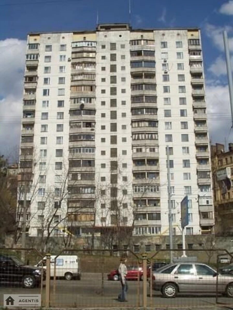 Сдам квартиру 1 комната, 36 m², 4 эт./16 этажей. Саксаганского, Киев. 