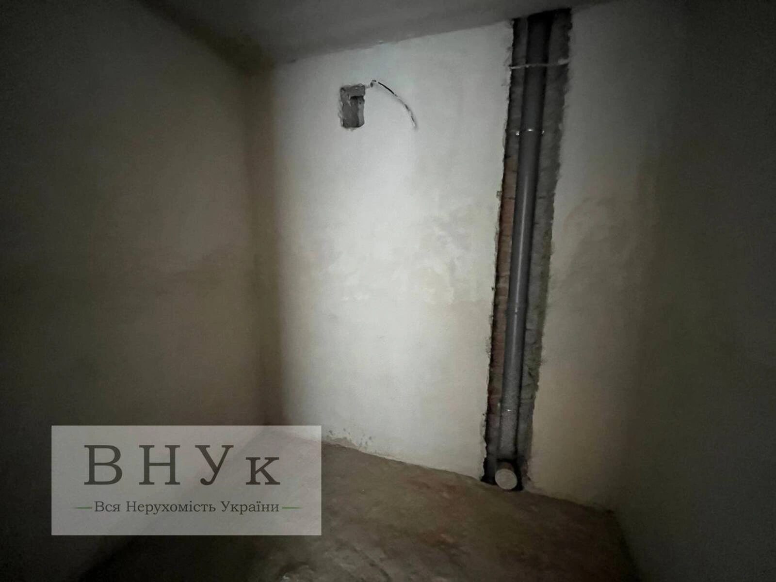 Apartments for sale 1 room, 4575 m², 4th fl./11 floors. Kurbasa L. vul., Ternopil. 