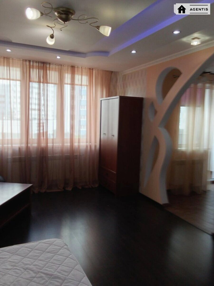 Apartment for rent 1 room, 47 m², 5th fl./25 floors. 5, Oleny Pchilky vul., Kyiv. 