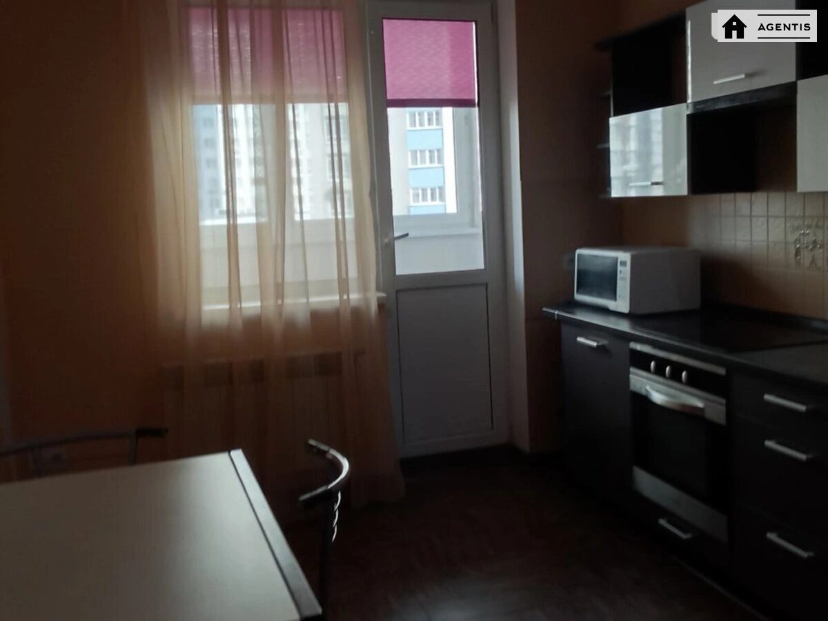 Apartment for rent 1 room, 47 m², 5th fl./25 floors. 5, Oleny Pchilky vul., Kyiv. 