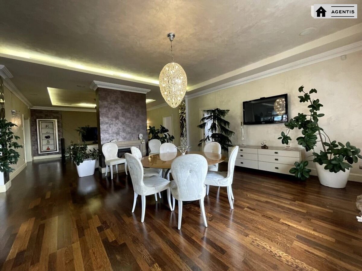 Apartment for rent 3 rooms, 256 m², 2nd fl./5 floors. 13, Dmytra Hodzenka vul. Hlazunova, Kyiv. 