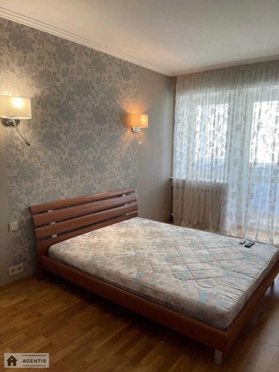 Apartment for rent 2 rooms, 52 m², 14th fl./18 floors. 35, Mykhayla Kotelnykova vul., Kyiv. 