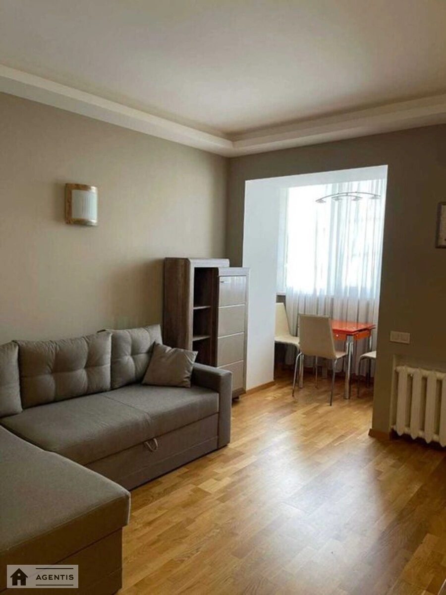 Apartment for rent 2 rooms, 52 m², 14th fl./18 floors. 35, Mykhayla Kotelnykova vul., Kyiv. 