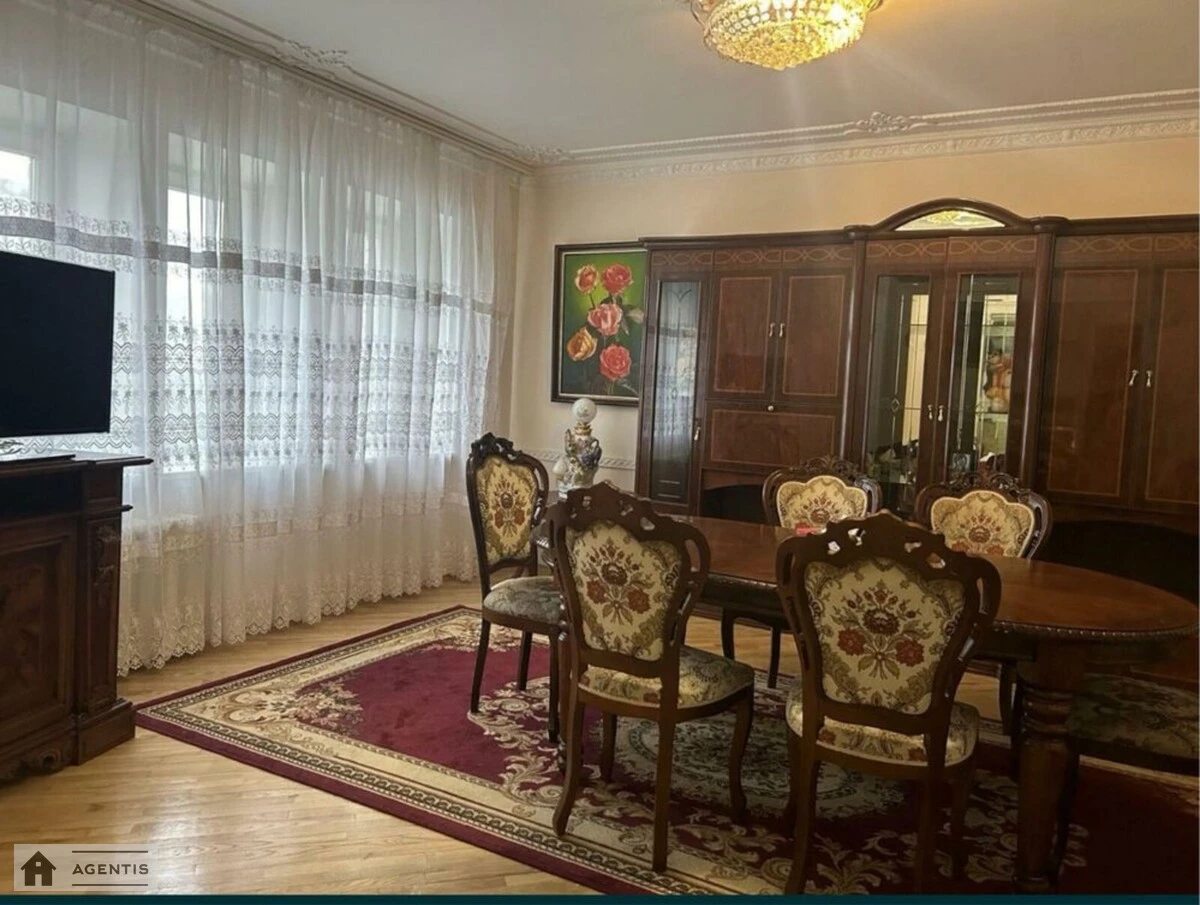 Apartment for rent 3 rooms, 115 m², 9th fl./12 floors. 10, Vidpochynku 10, Kyiv. 