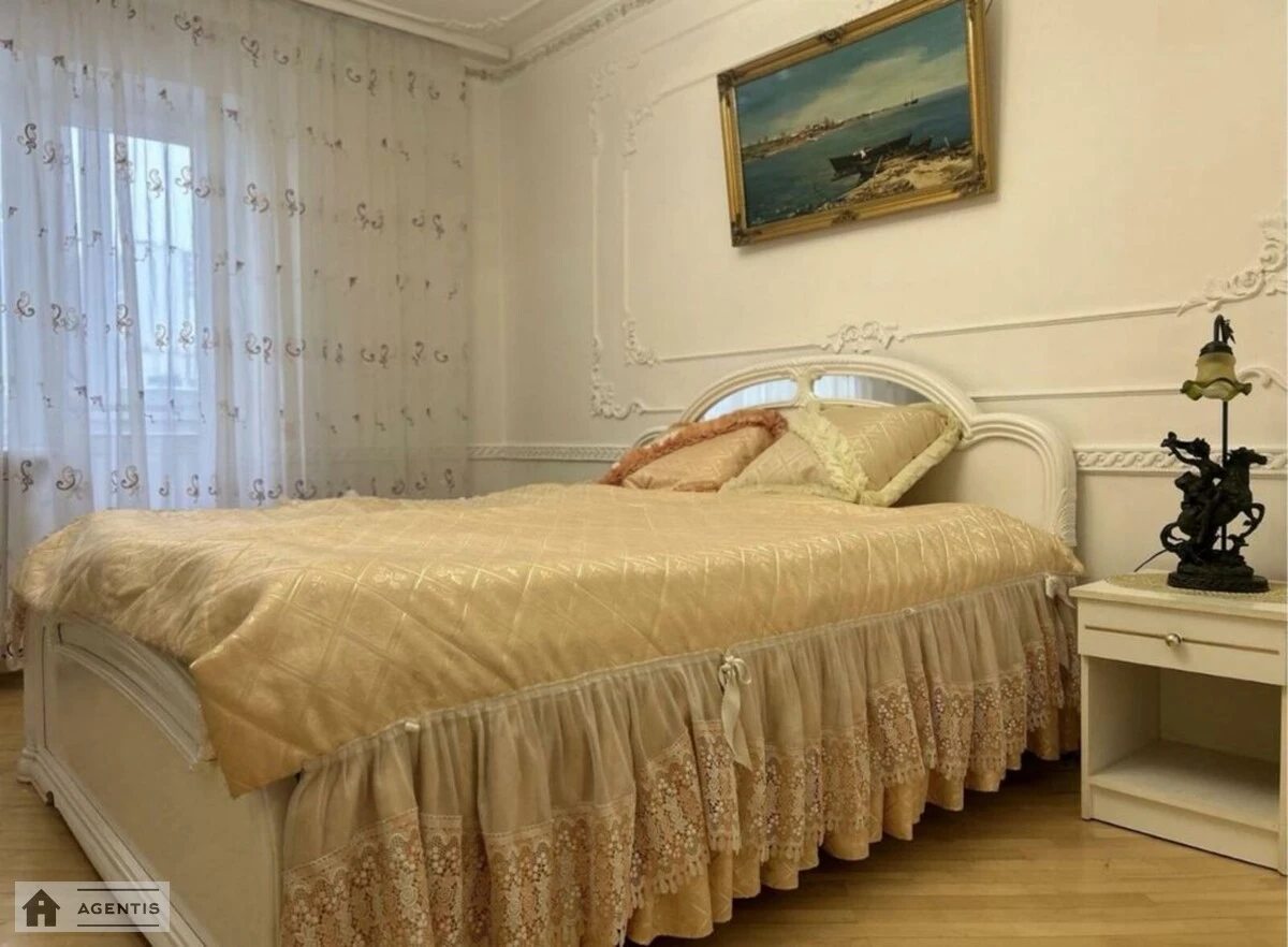 Здам квартиру 3 кімнати, 115 m², 9 пов./12 поверхів. 10, Відпочинку 10, Київ. 