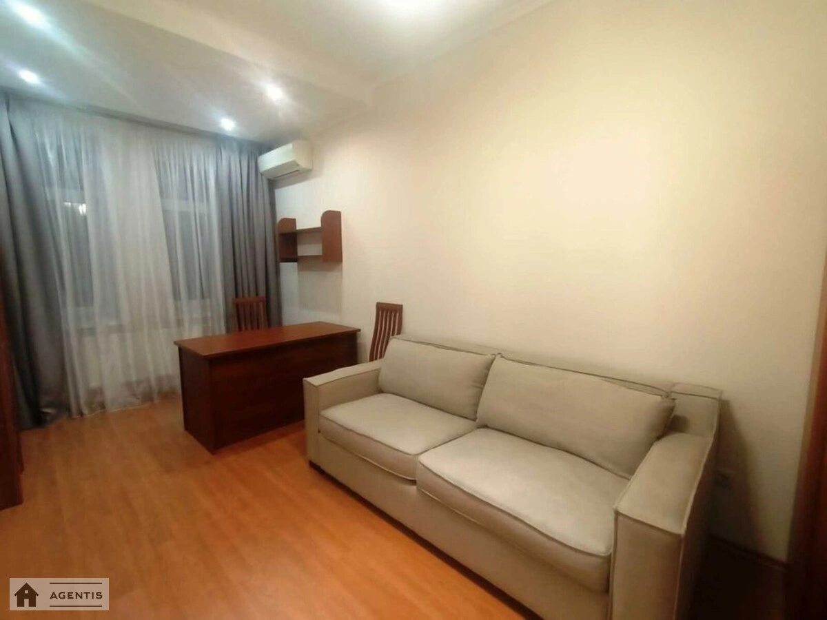 Apartment for rent 4 rooms, 150 m², 3rd fl./10 floors. 56, Dmytrivska 56, Kyiv. 