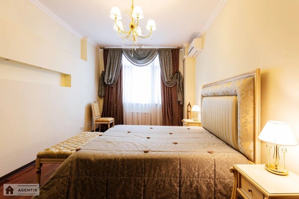 Apartment for rent 3 rooms, 100 m², 12th fl./26 floors. 12, Volodymyra Ivasyuka prosp. Heroyiv Stalinhrada, Kyiv. 