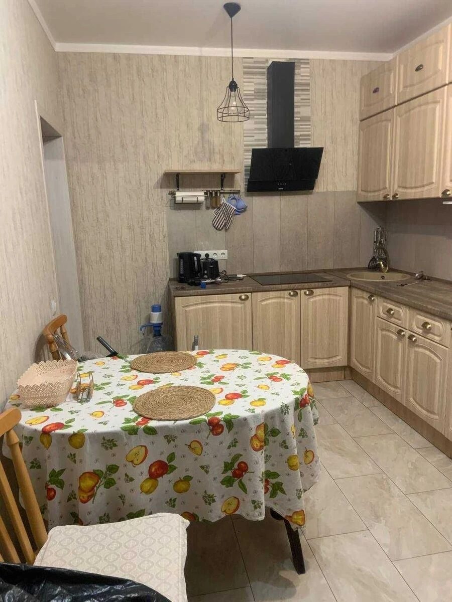 Сдам квартиру 1 комната, 43 m², 18 эт./25 этажей. 4, Андрія Аболмасова вул. (Панельна), Киев. 