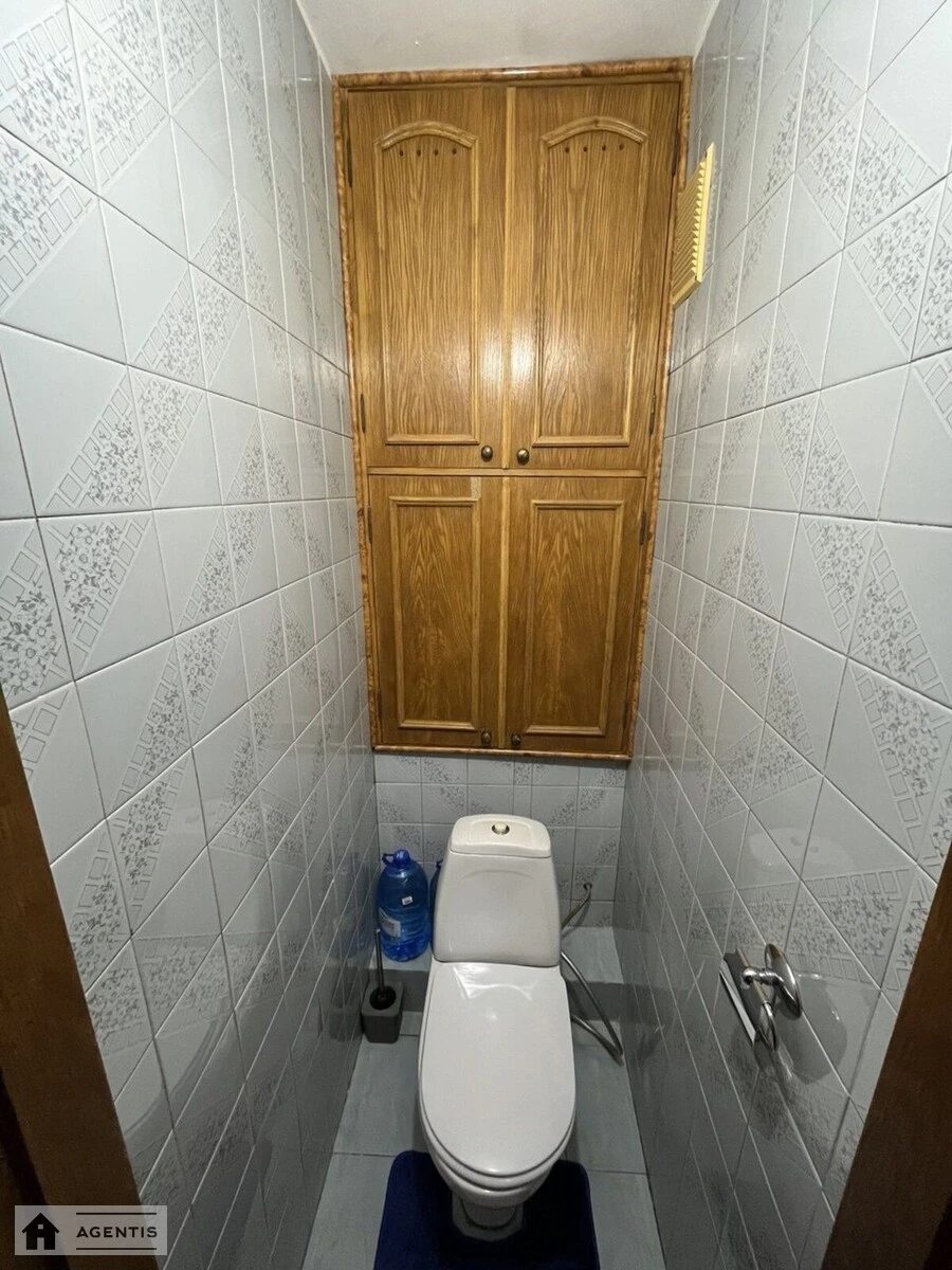 Apartment for rent 3 rooms, 80 m², 6th fl./16 floors. 8, Zahorivska vul. Bahhovutivska, Kyiv. 