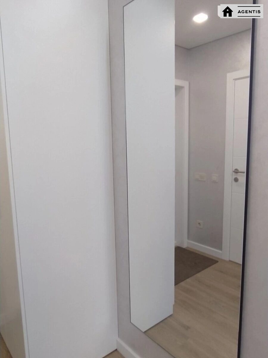 Сдам квартиру 2 комнаты, 46 m², 13 эт./25 этажей. 26, Приміська вул., Киев. 