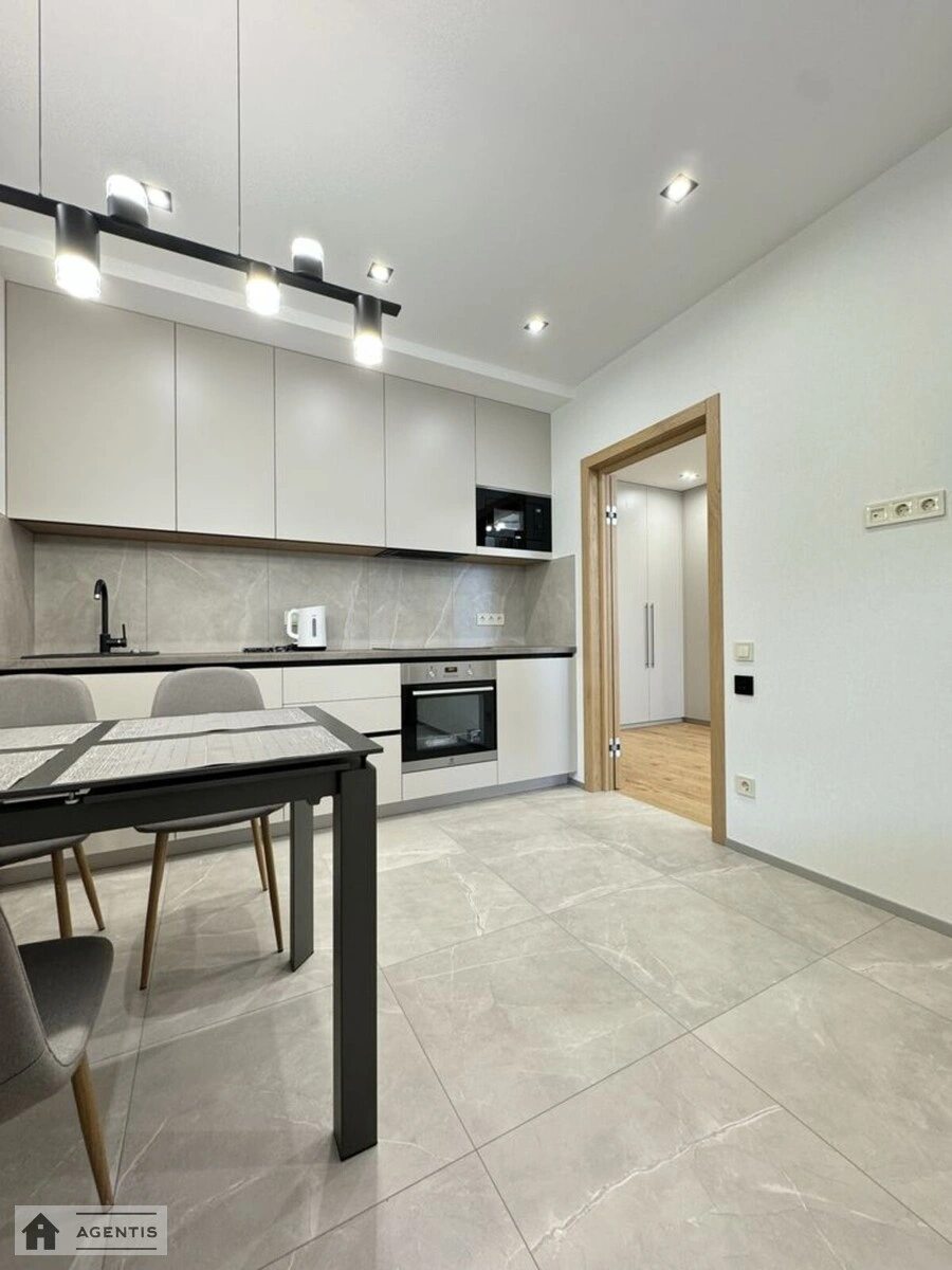 Сдам квартиру 1 комната, 47 m², 10 эт./15 этажей. 24, Кудрявская 24, Киев. 